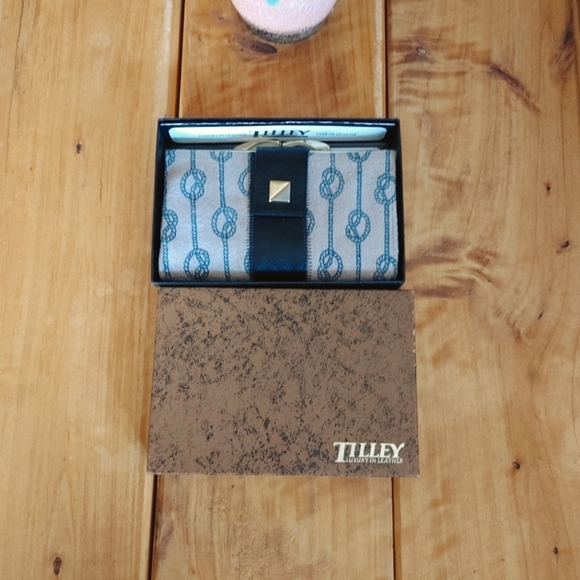 NEW Vintage Tilley women's wallet - Picture 2 of 7